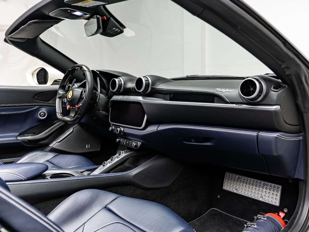 Ferrari Portofino Std 3.9L 2018 Ferrari Portofino, Ferrari Warranty, Full Service History, Low KMs, GCC