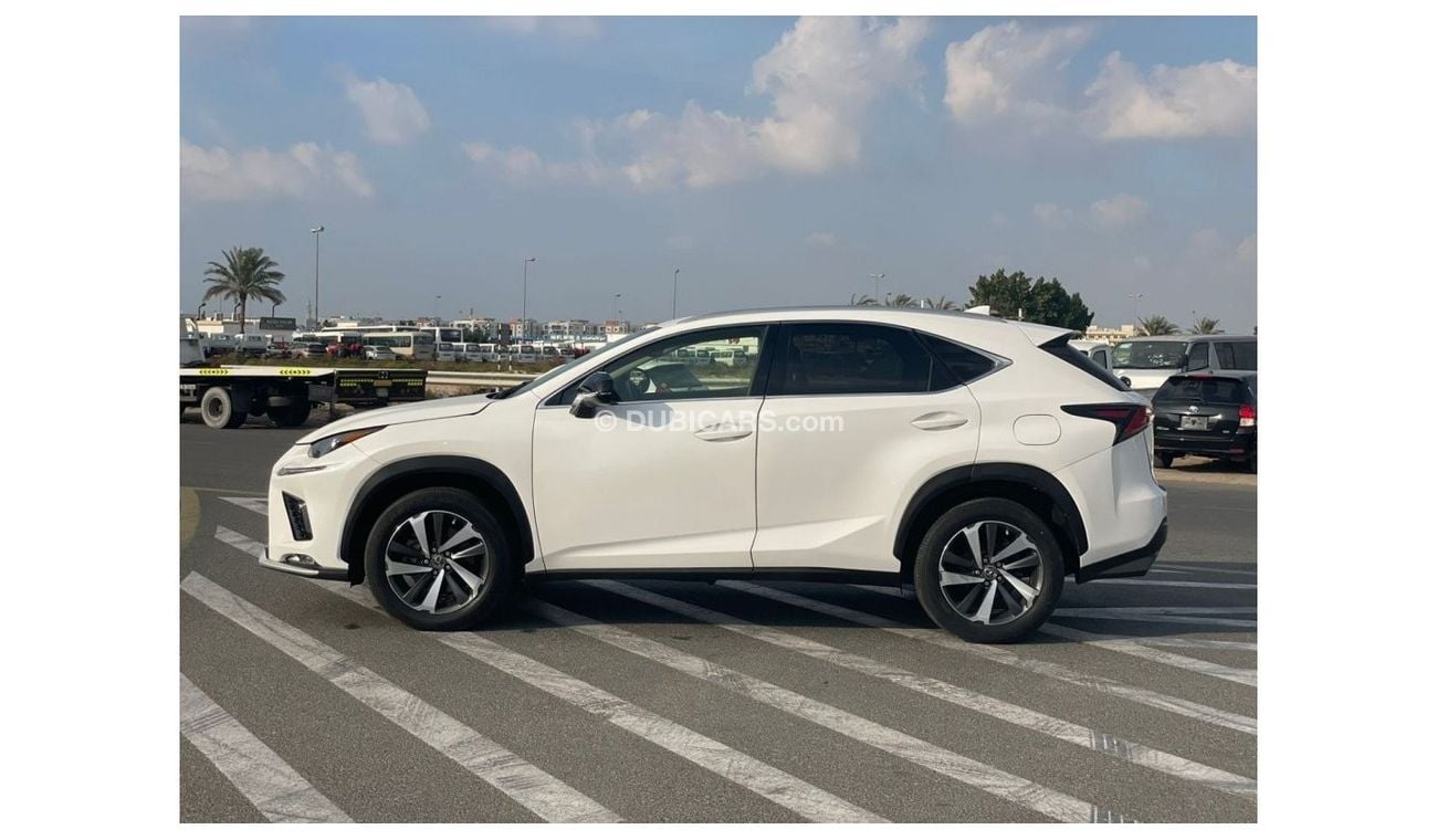 Lexus NX300 *Offer**Best Price* 2019 Lexus NX300 2.0L V4 Full Option / Export only