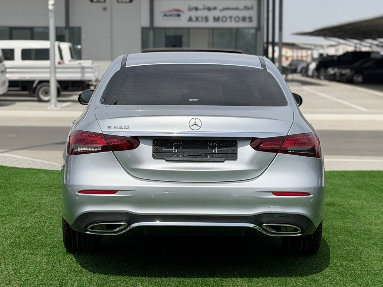 مرسيدس بنز E 350 4MATIC (NON GCC)