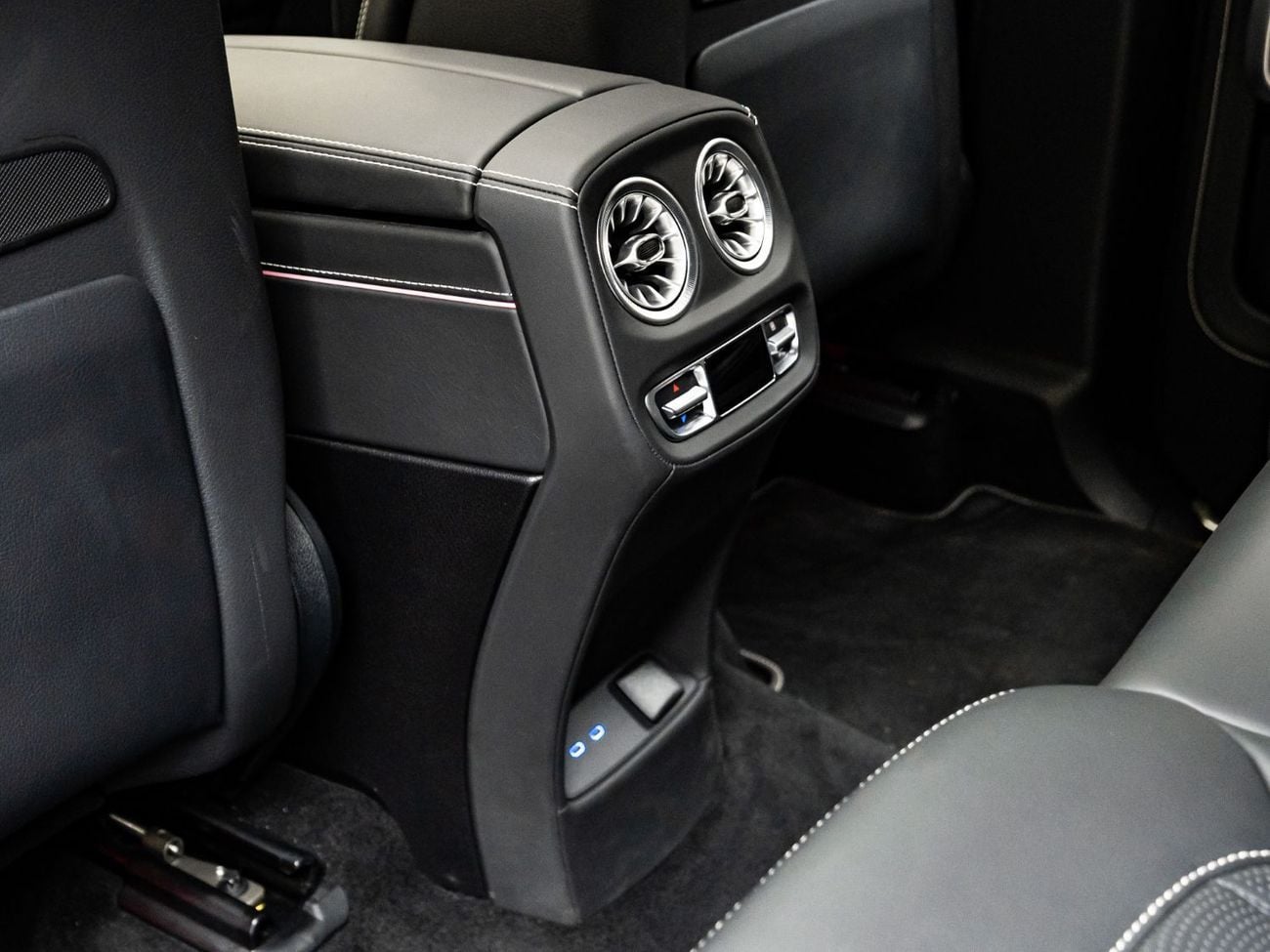 Mercedes-Benz G 63 AMG 4MATIC SUV 2025 Mercedes G63, September 2029 Mercedes Warranty + Service Contract, Low KMs, GCC