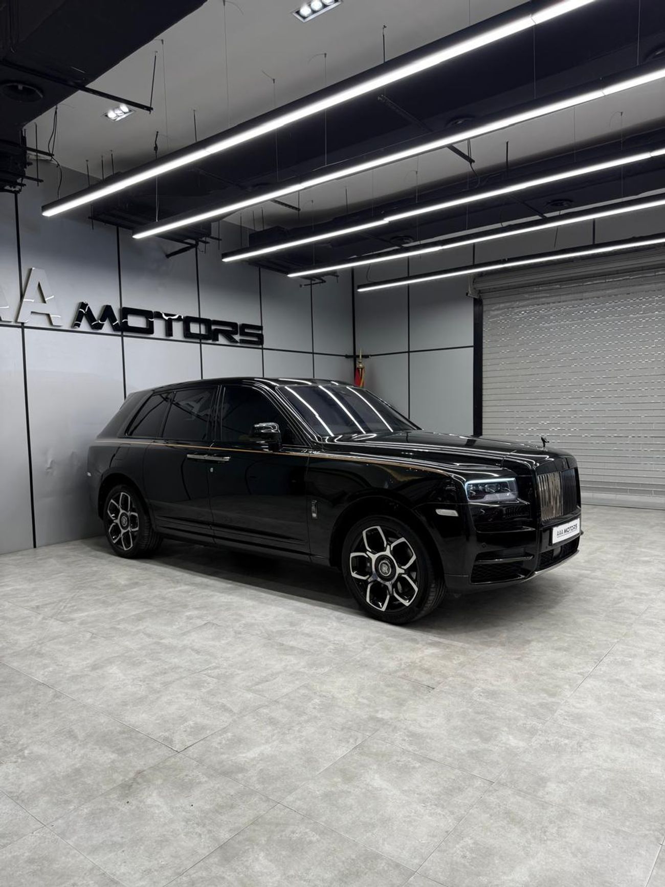 رولز رويس كولينان Black Badge | GCC Specs | Under Warranty