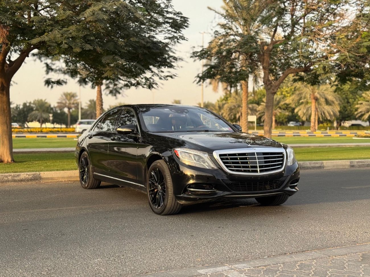 مرسيدس بنز S 550 MERCEDES S550 MODEL 2017 USA SPACE FULL OPTION