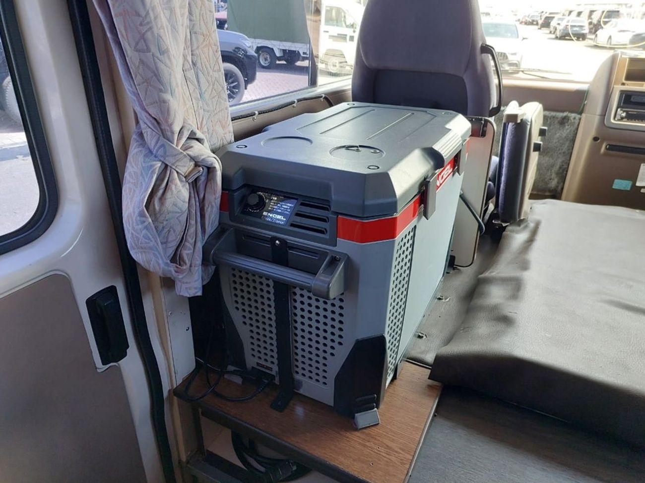 نيسان سيفيليان NISSAN CIVILIAN BUS RHD 1996 MODEL 4.1 L DIESEL MANUAL(PM00562)