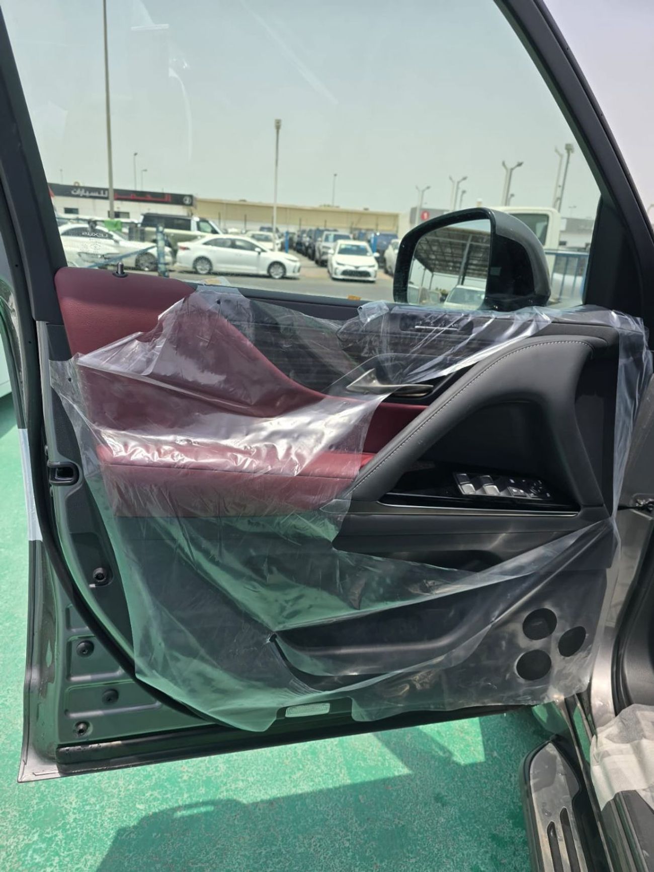 Lexus LX 600 Signature 3.5L ( CYL)