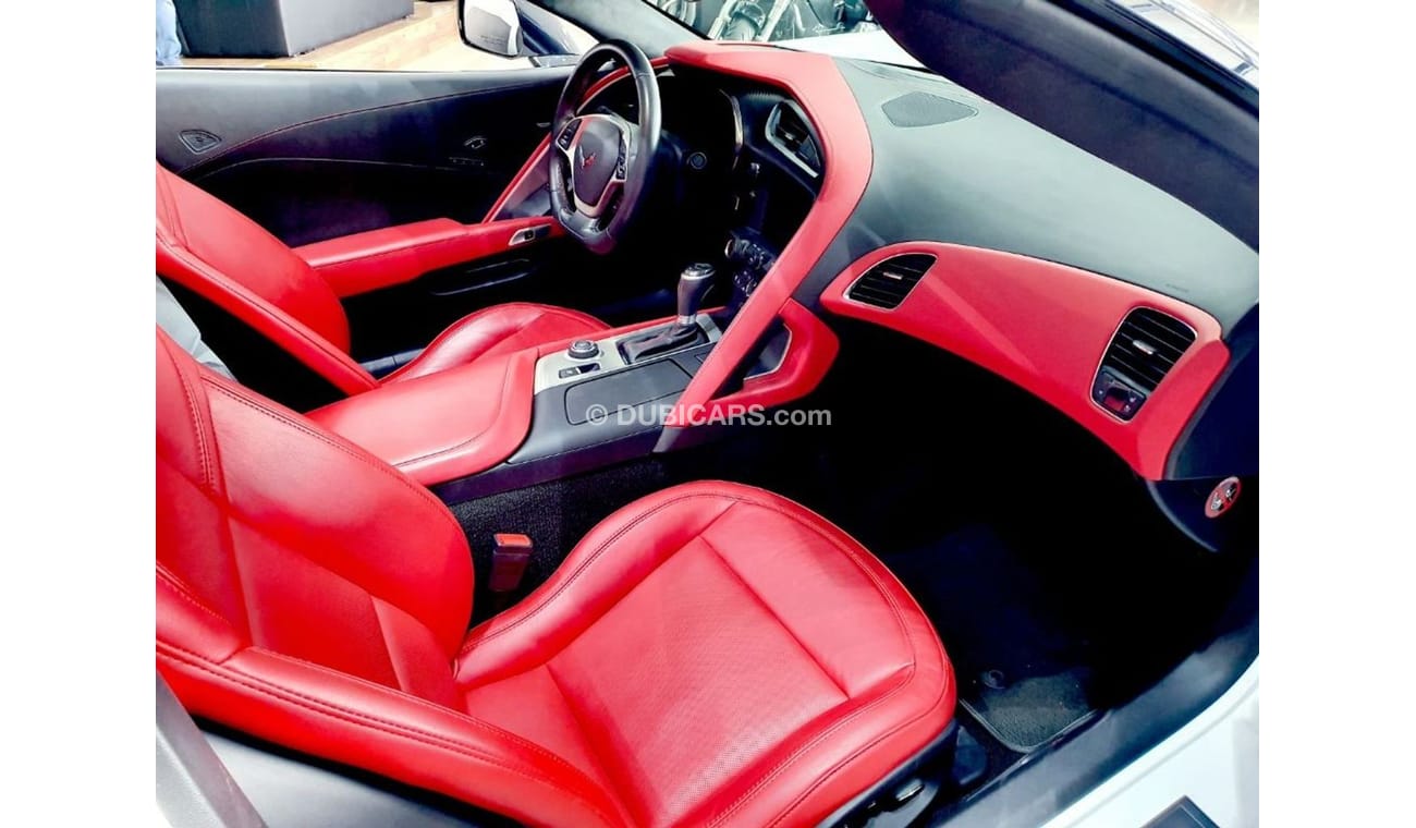 Chevrolet Corvette C7 STINGRAY Z51 3LT - 2016 - GCC - UNDER WARRANTY - FULL OPTION