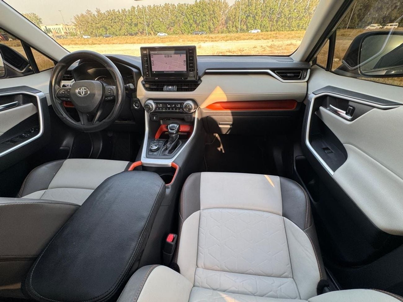 Toyota RAV4 ADVENTURE