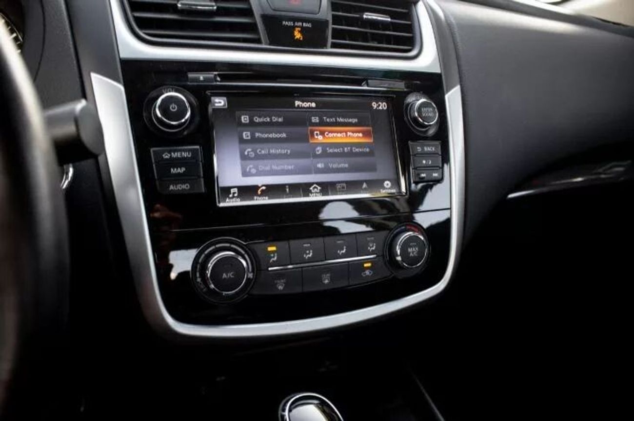 Nissan Altima st