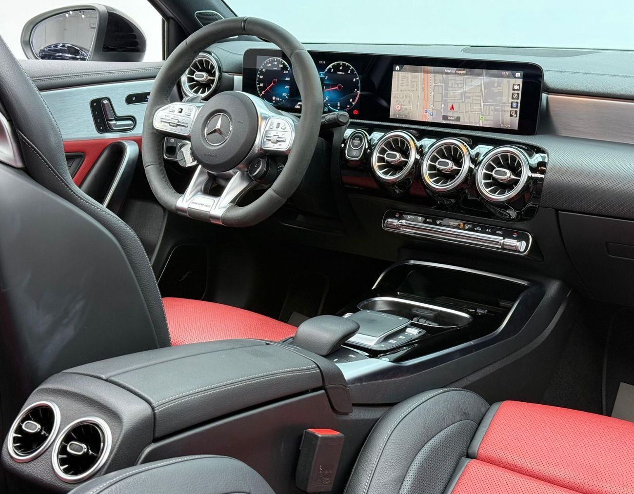 مرسيدس بنز A 45 S AMG 2021 Mercedes-AMG A 45 S 4MATIC+, 1 Year Warranty, Full Service History, GCC