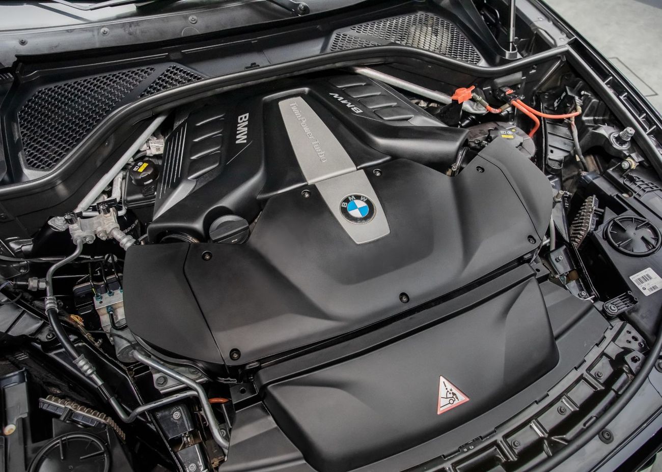 BMW X5 50i M Sport 4.4L 2,540x60 • 0% DP • 2018 BMW X5 50i XDrive M-Sport • Warranty Available • GCC •