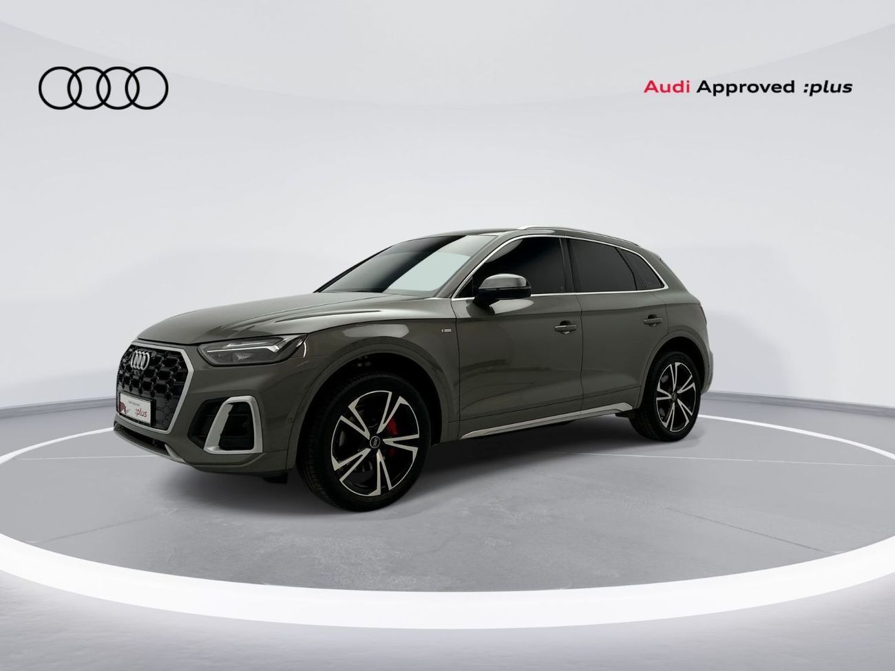 أودي Q5 45 TFSI S-LINE 45 TFSI Quattro Design 2.0L
