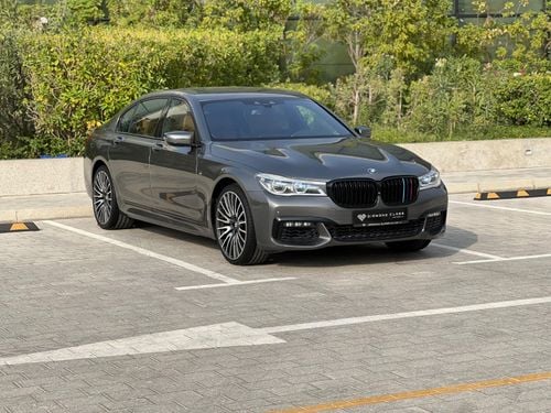 بي أم دبليو 740Li M Sport 3.0L (322 HP)