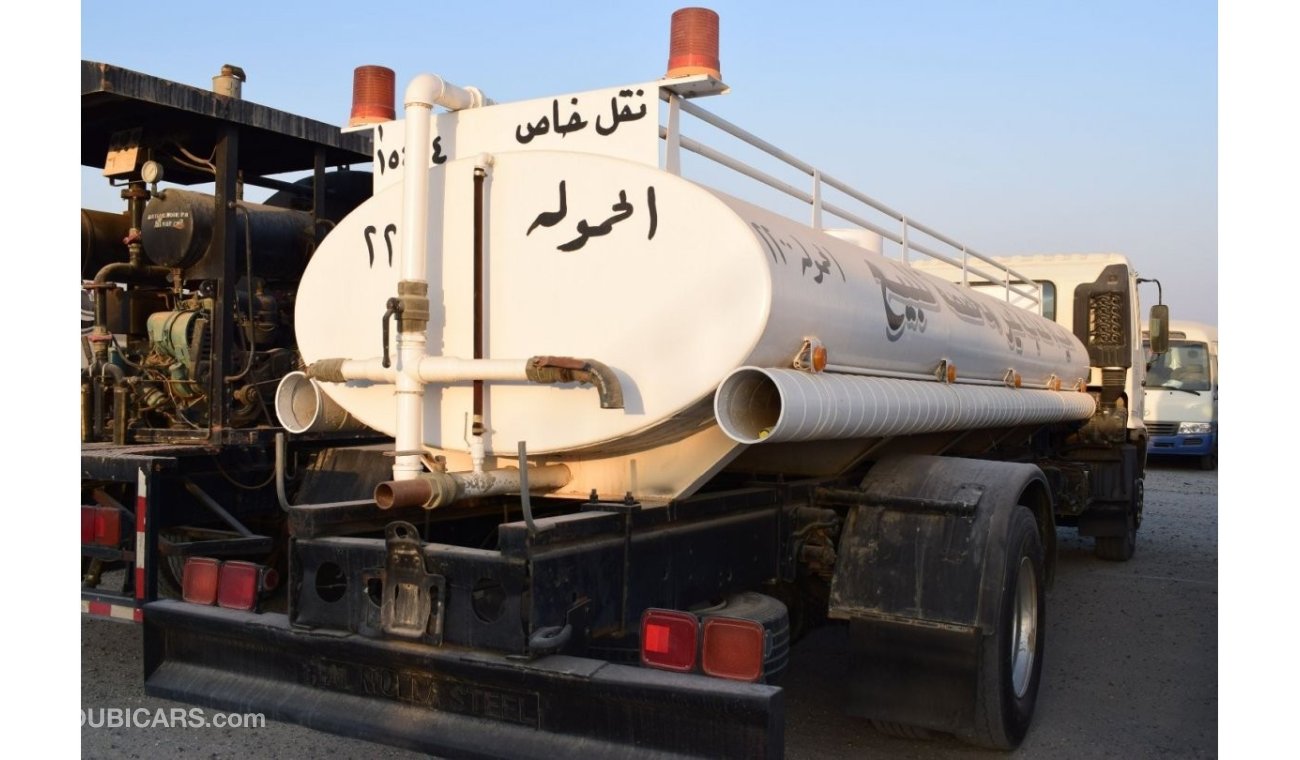 هينو 500 Hino Truck with 2200 gallon Water tanker, Model:2005. Excellent condition