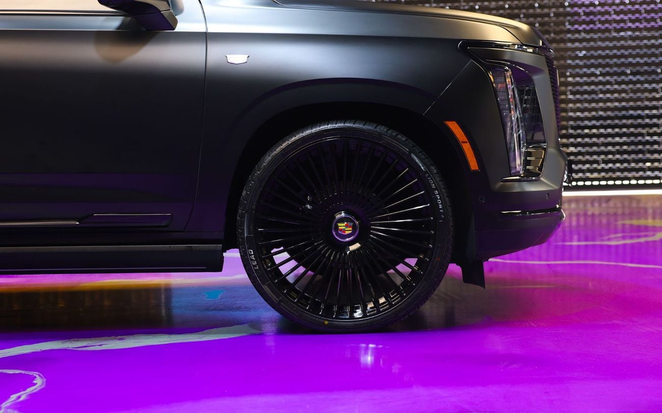 كاديلاك إسكالاد Premium Luxury Platinum 6.2L 4WD