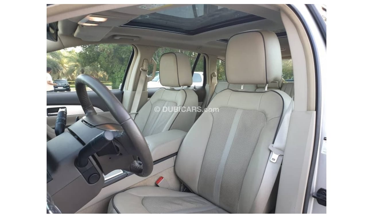 Lincoln MKX Luxury LINCOLN MKX 2014 GCC PERFECT CONDITION - FULL SERVICE HISTORY AVAILABLE - LOW MILEAGE