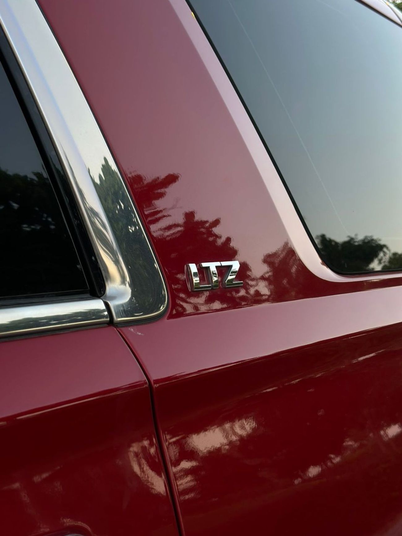 Chevrolet Tahoe LTZ 5.3L 4WD (8 Seater)