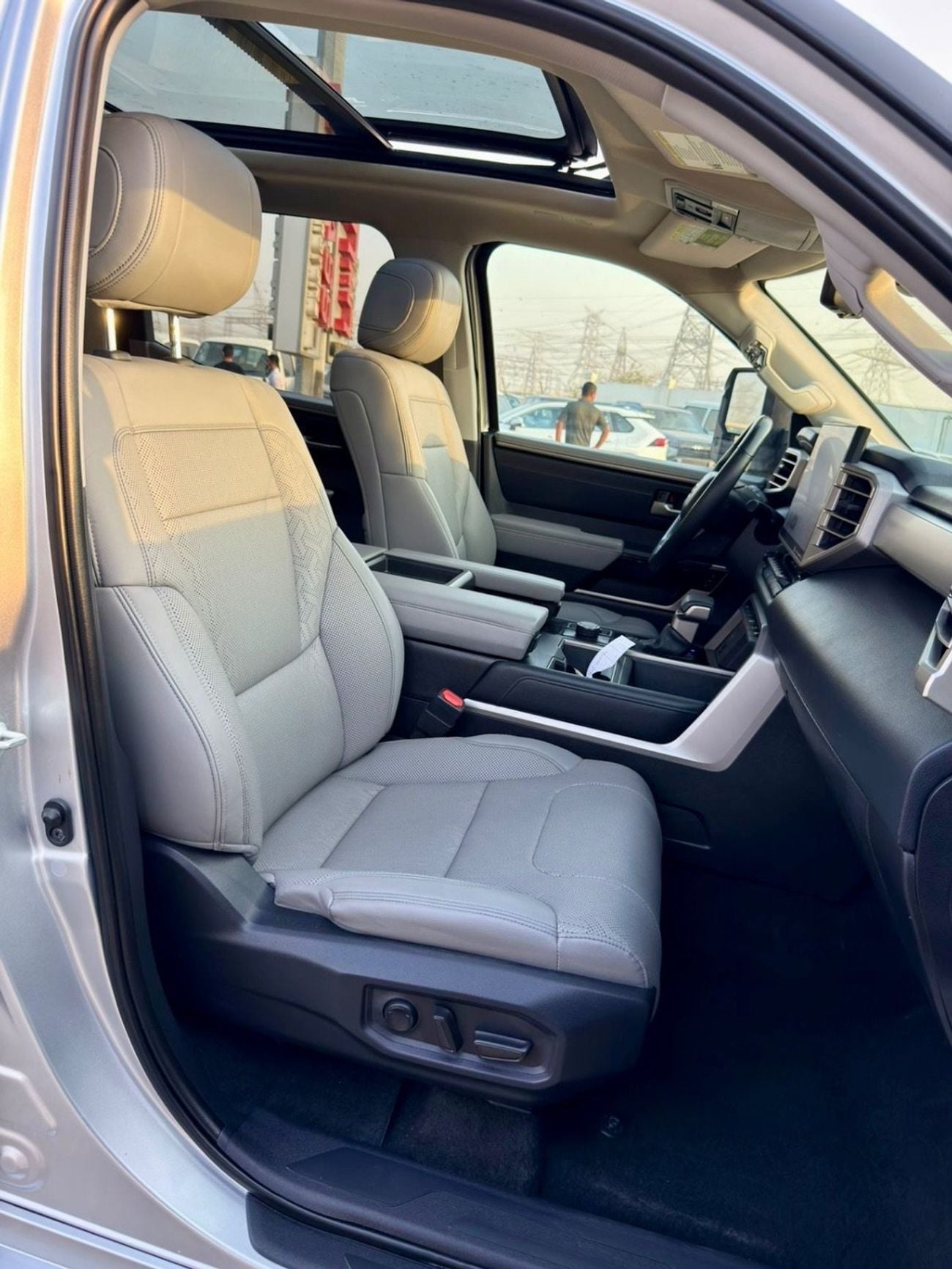 Toyota Tundra SR