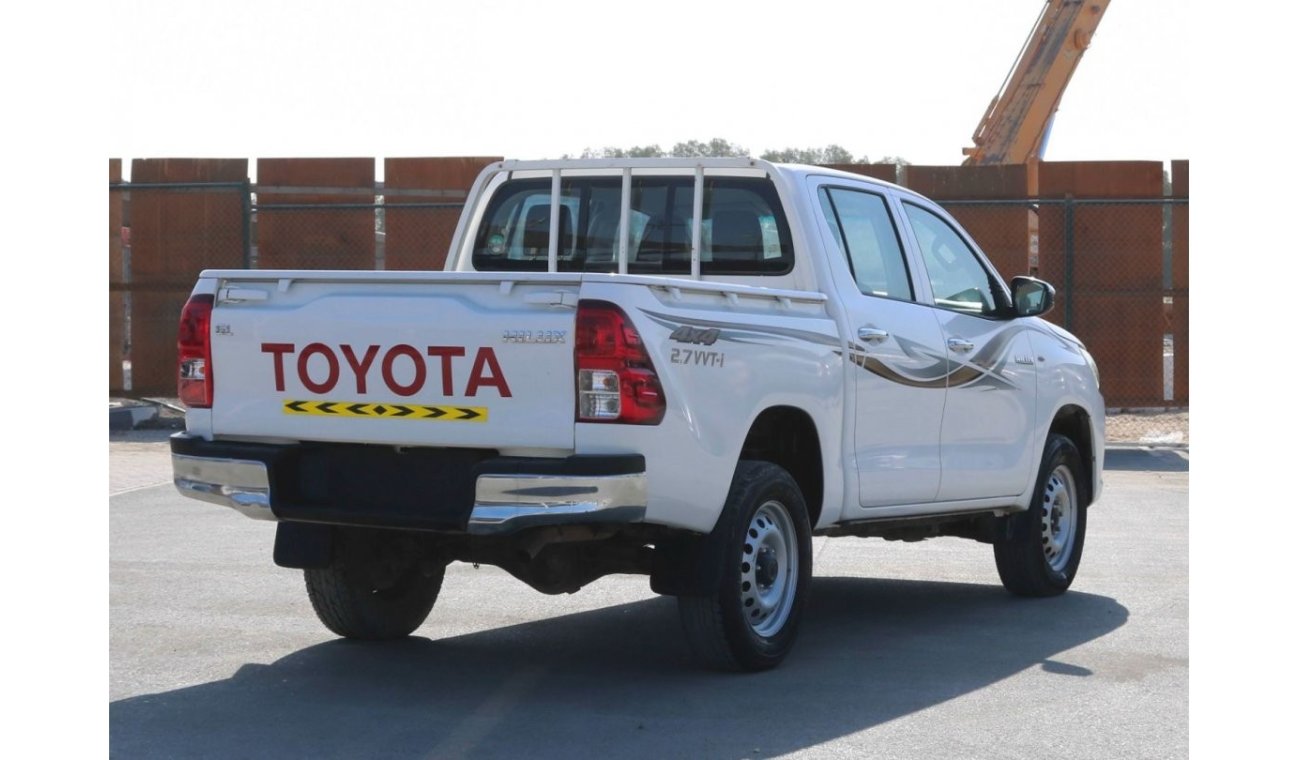 Toyota Hilux 2017 | HILUX 4X4 DOUBLE CABIN PICKUP WITH GCC SPECS AND EXCELLENT CONDITION