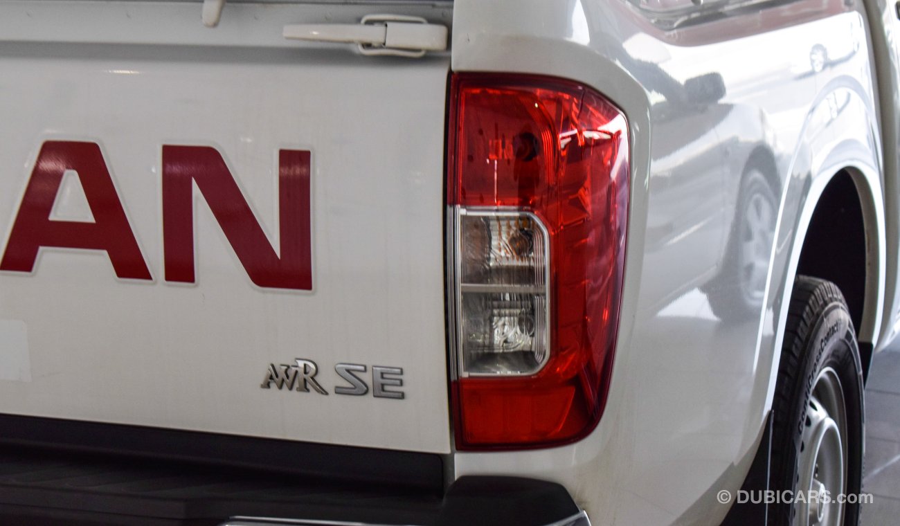 Nissan Navara SE