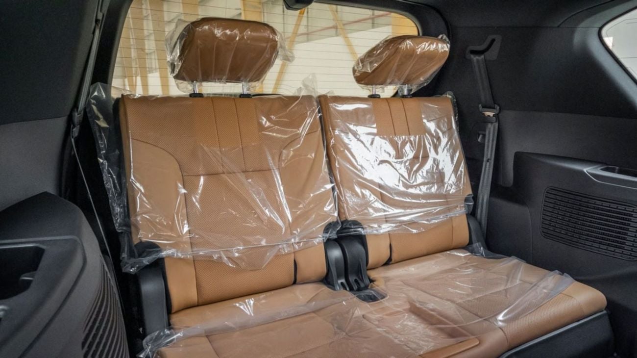 Lexus LX 700h F Sport