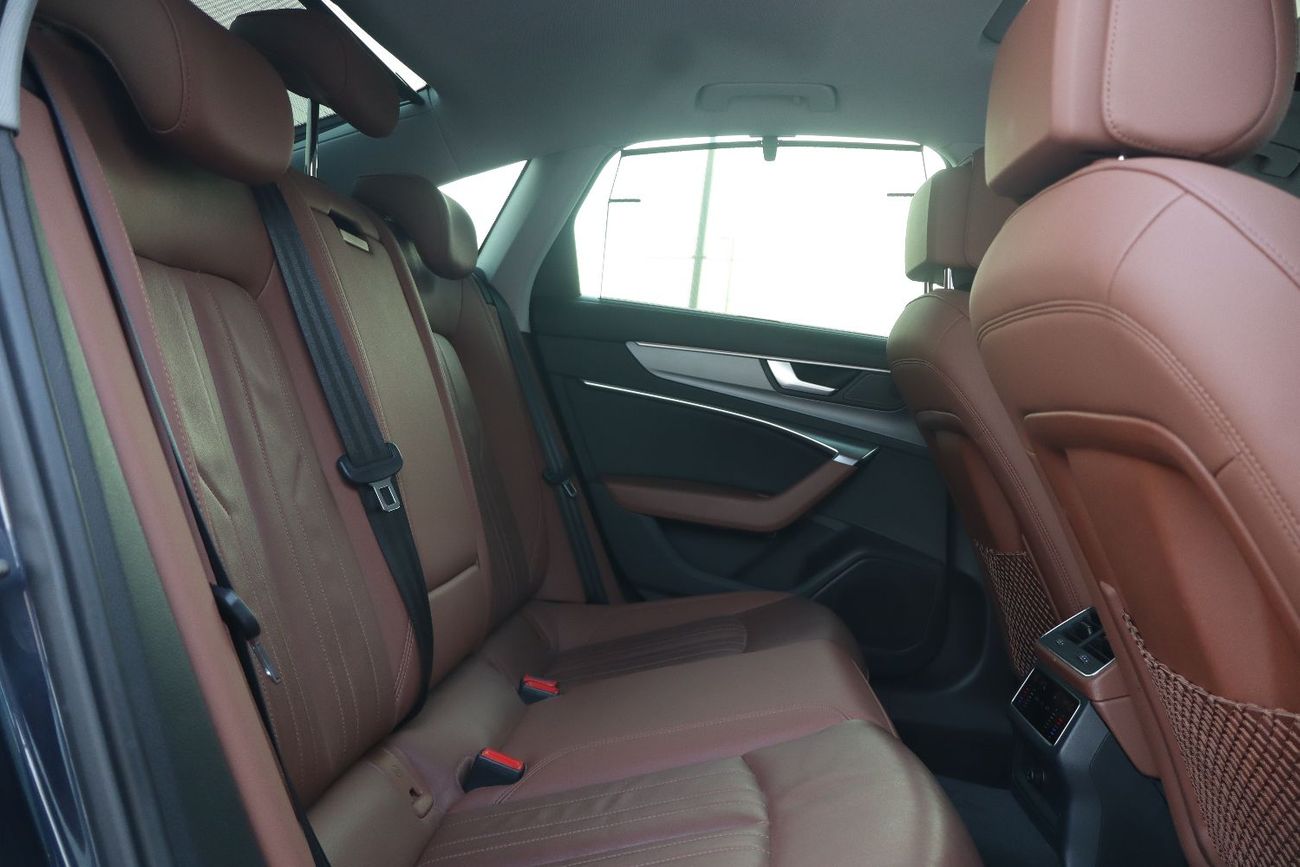 Audi A6 45 TFSI quattro S-Line 2.0L