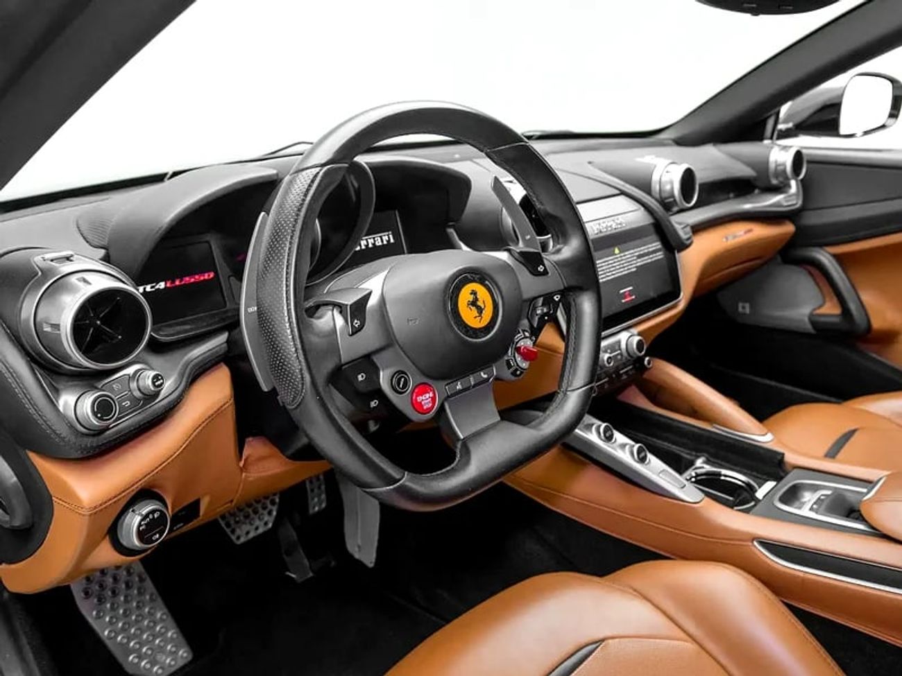 Ferrari GTC4 Lusso | GCC Spec | With Service Contract