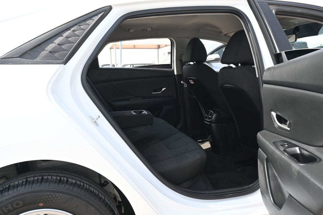 Hyundai Elantra SMART