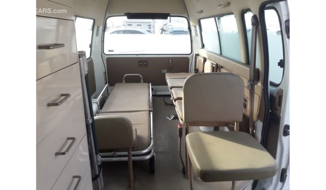 تويوتا هاياس Hiace RIGHT HAND DRIVE (Stock no PM 367 )