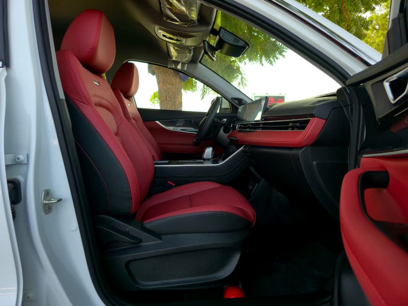Chery Tiggo 7 Pro Max CHERY TIGO 7 - PRO MAX - COMFORT - 2025 MODEL - WHITE INSIDE RED - GCC