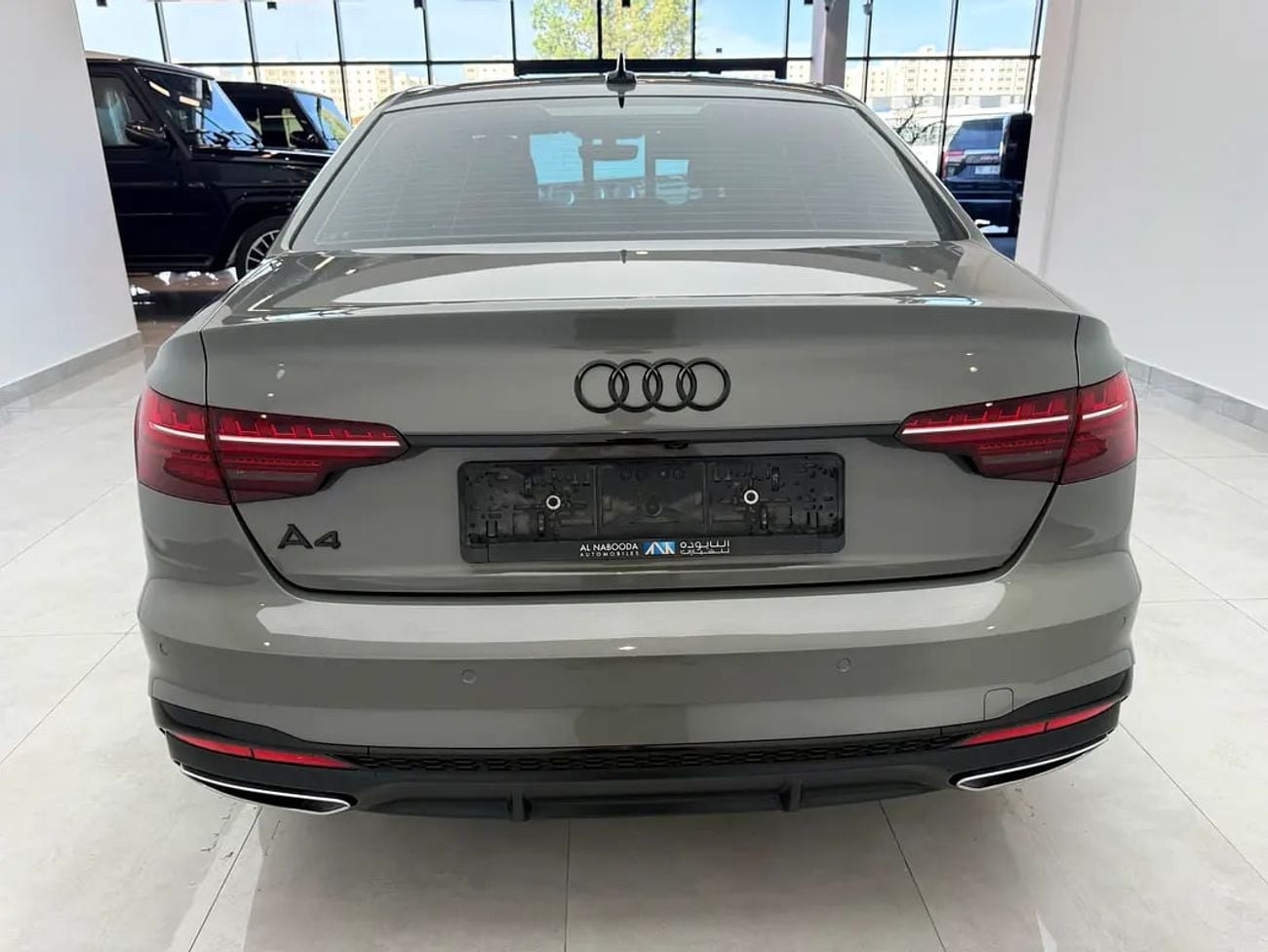 أودي A4 35 TFSI PROGRESS BLACK