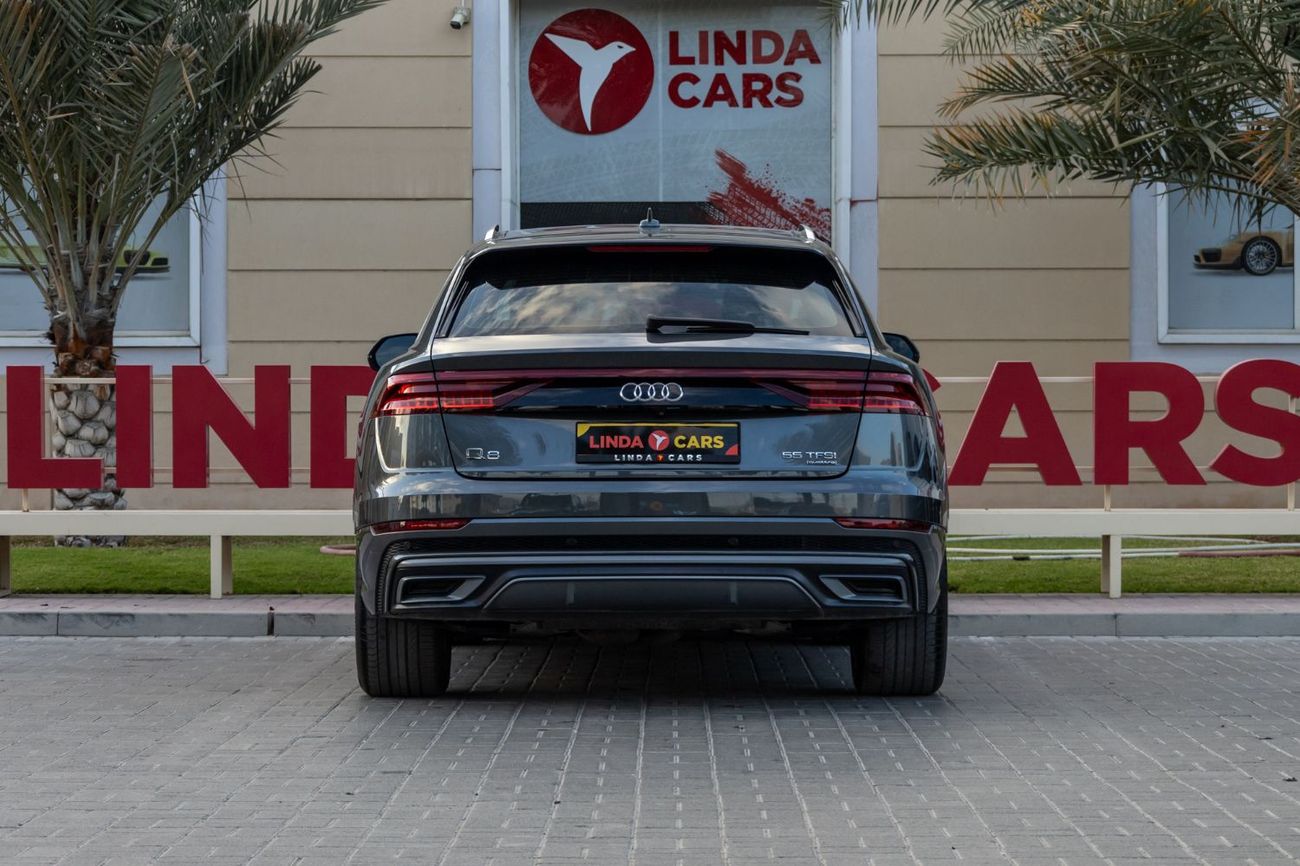 Audi Q8 55 TFSI quattro S-Line 3.0L (340 HP) Audi Q8 55TFSI Quattro S-Line 2019 GCC under Warranty with Flex