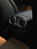 Mercedes-Benz E 250 Mercedes-Benz E250 V4 2.0L Model 2022 Price:150.000AED  Mileage:67.000 Km  Specifications: KORIAN Co