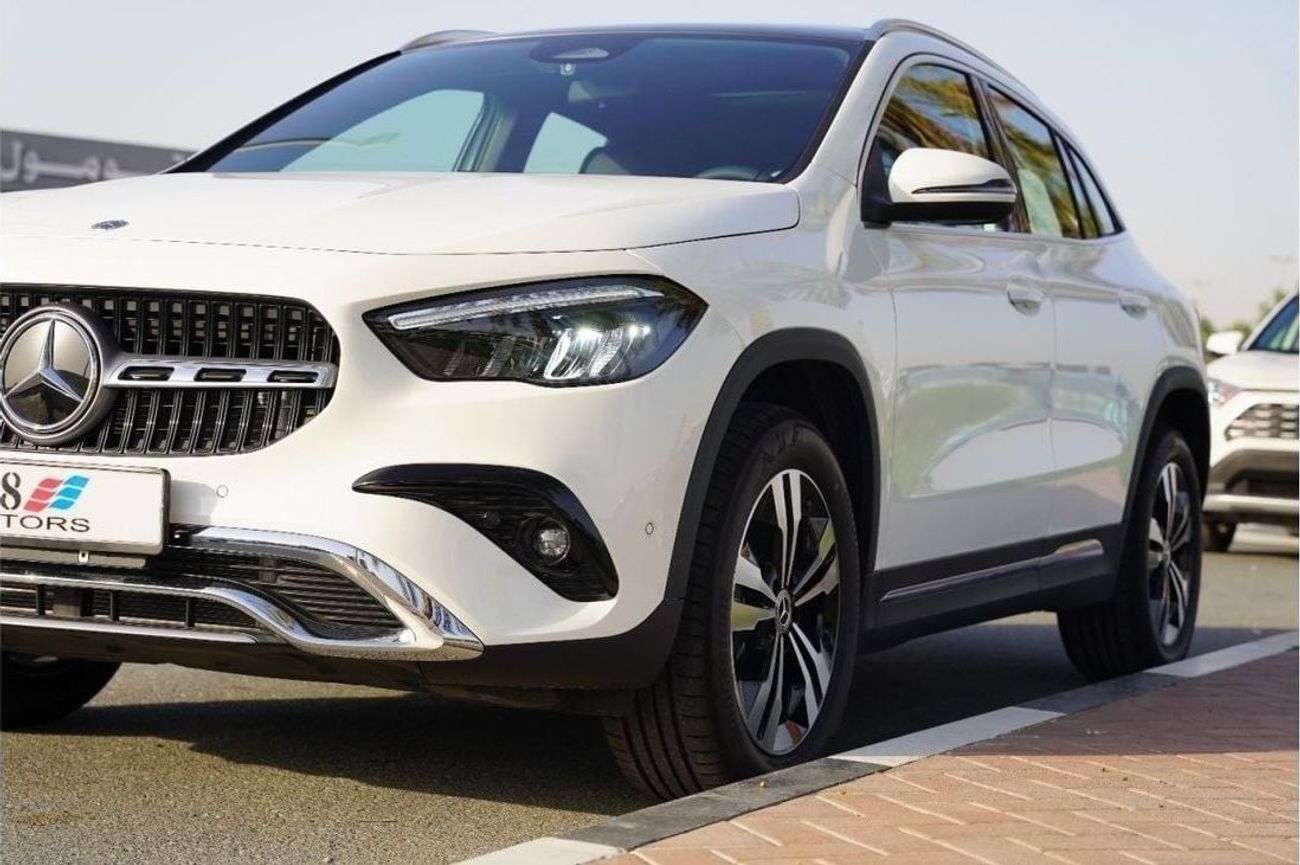 مرسيدس بنز GLA 200 2025 Mercedes-Benz Gla200 1.3 L with 360 Camera and ambient lighting