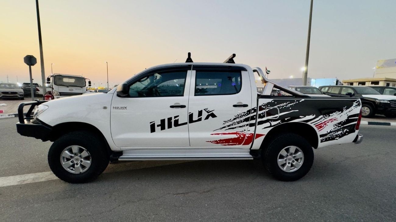 Toyota Hilux DOUBLE CABIN | PREMIUM ARB BULL BAR INSTALLED | 3.0L DIESEL | RHD | 2011 | AIR SNORKEL