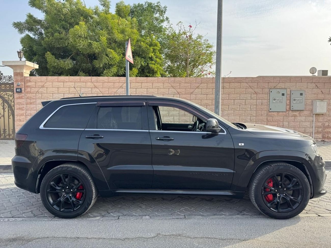 جيب جراند شيروكي SRT 6.4L