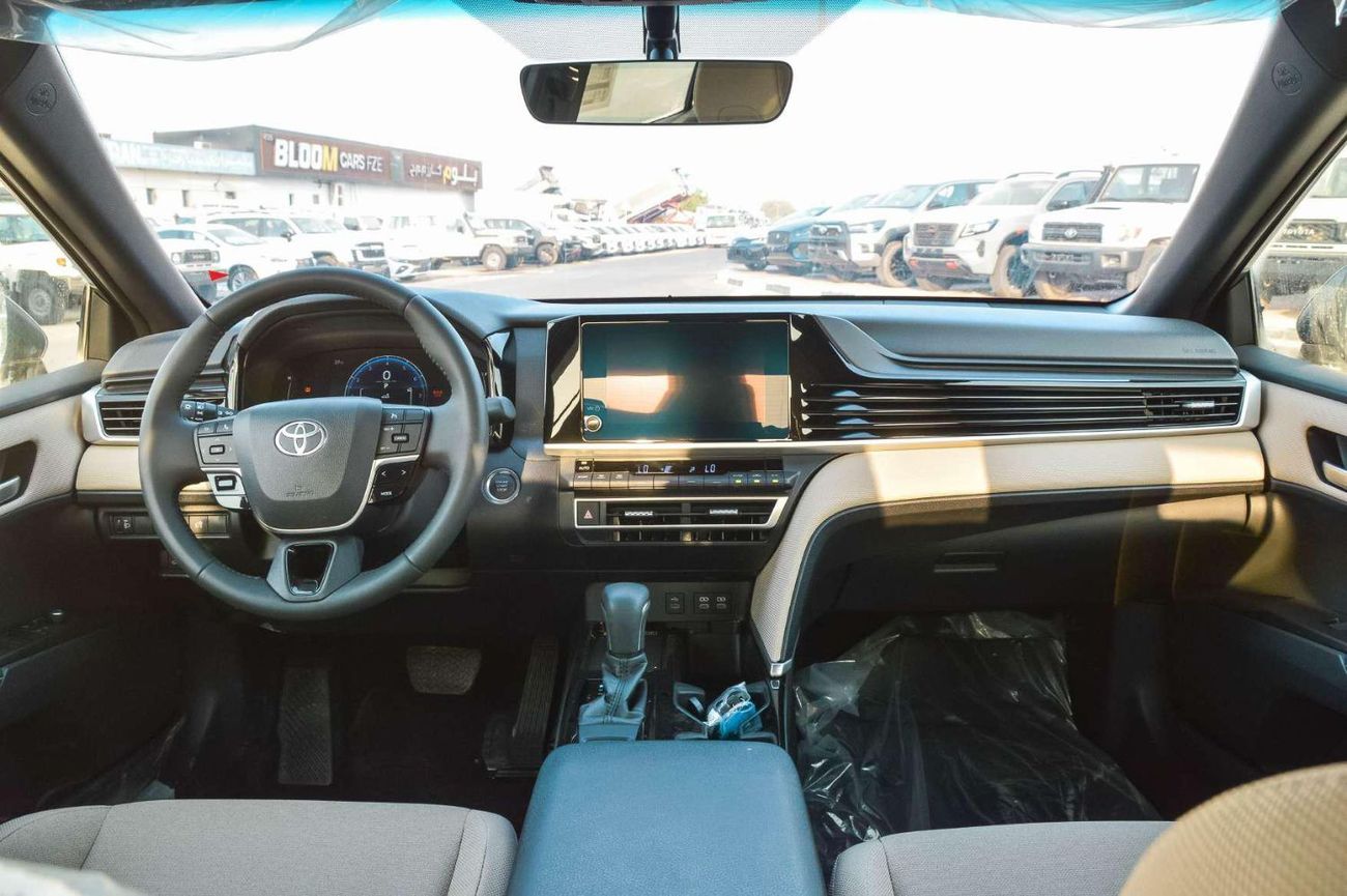 تويوتا كامري LE 2.5L FWD SEDAN 2026