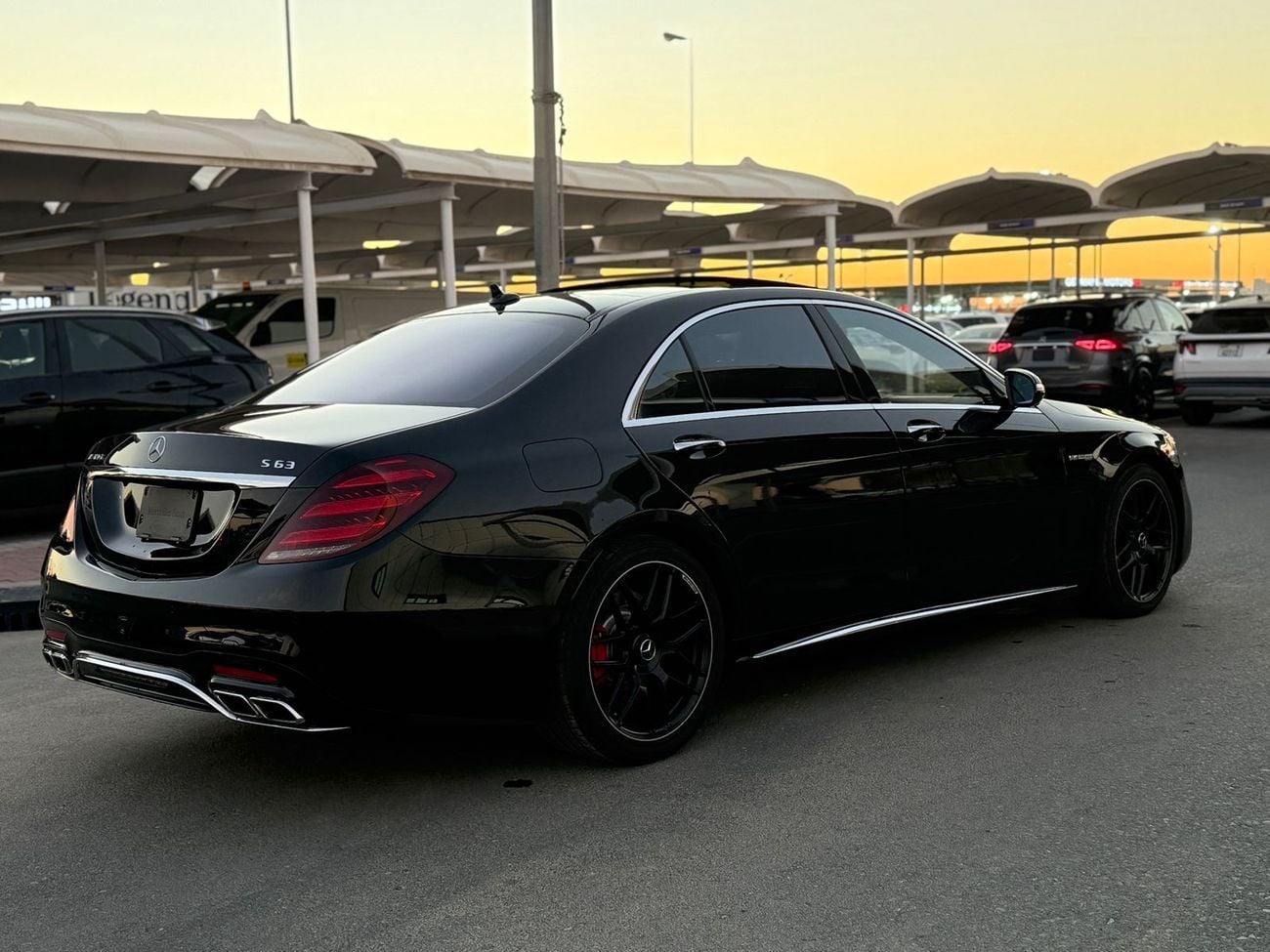 Mercedes Benz S63 AMG Std 5.5L
