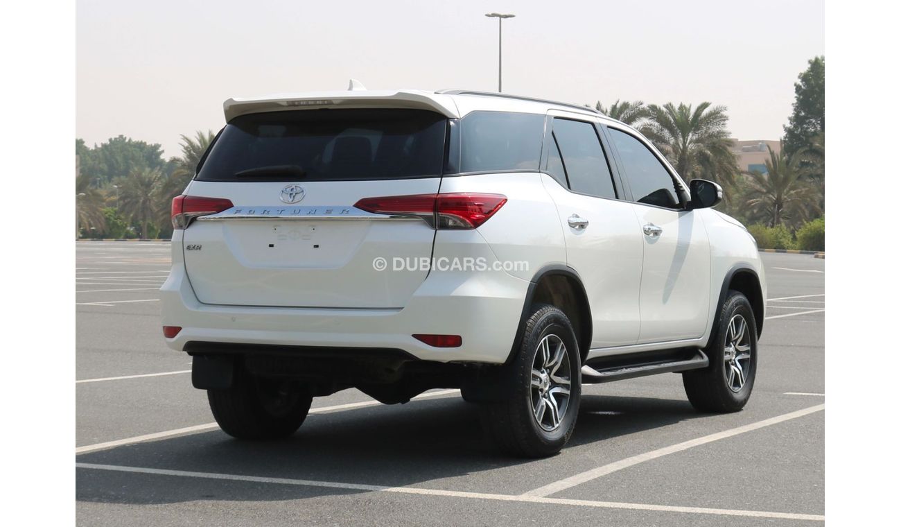 Toyota Fortuner 2017 | FORTUNER EXR 2.7 L 4X4 SUV WITH GCC SPECS AND EXCELLENT CONDITION