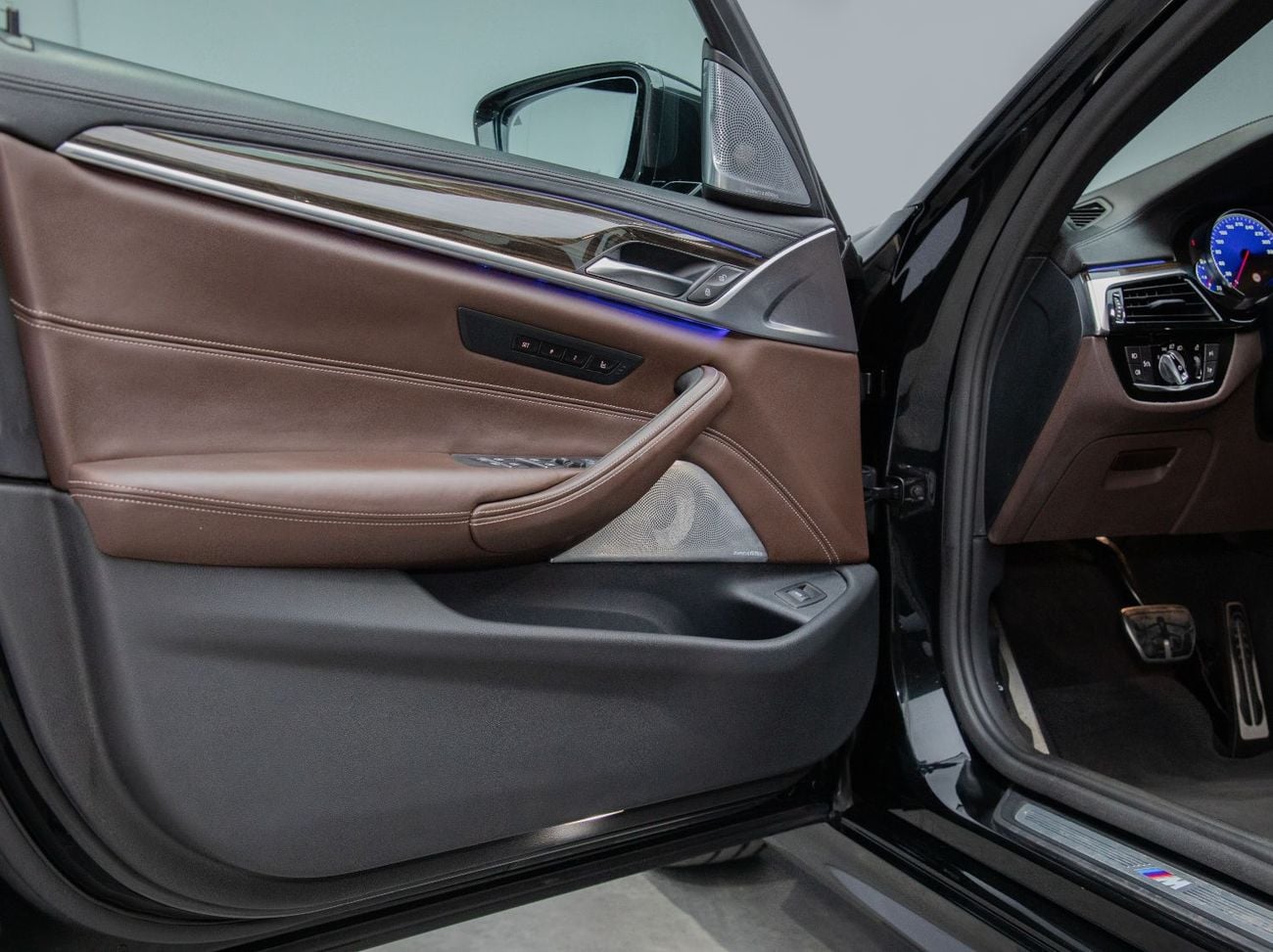 BMW 530i M Sport 2.0L