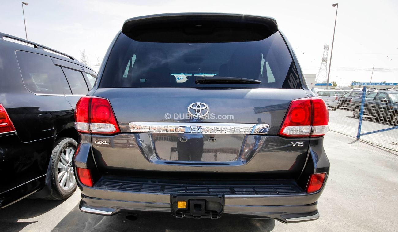تويوتا لاند كروزر DIESEL  (GXL)