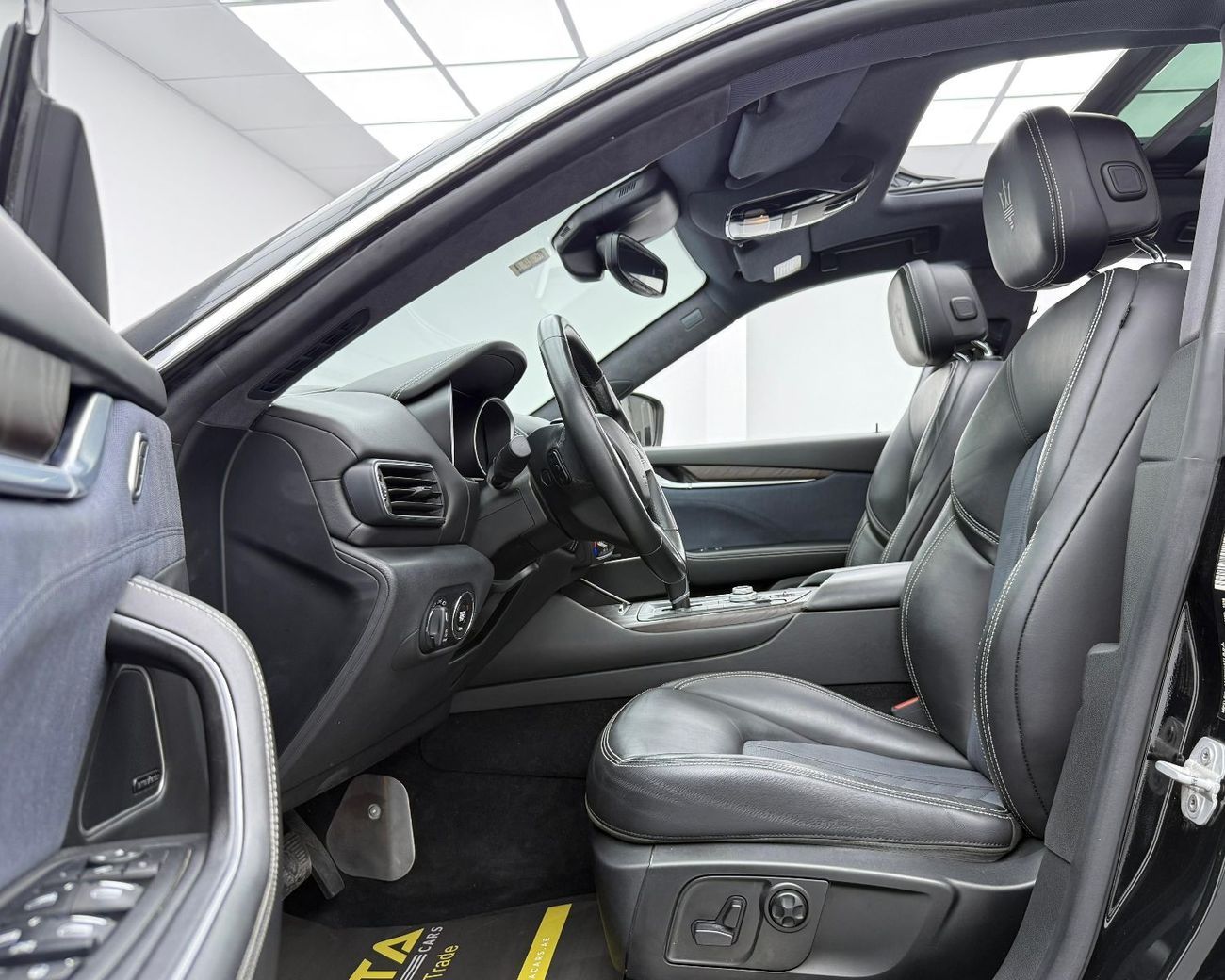 Maserati Levante GranLusso 3.0L 2017 Maserati Levante GranLusso, Full Service History, Excellent Condition, GCC