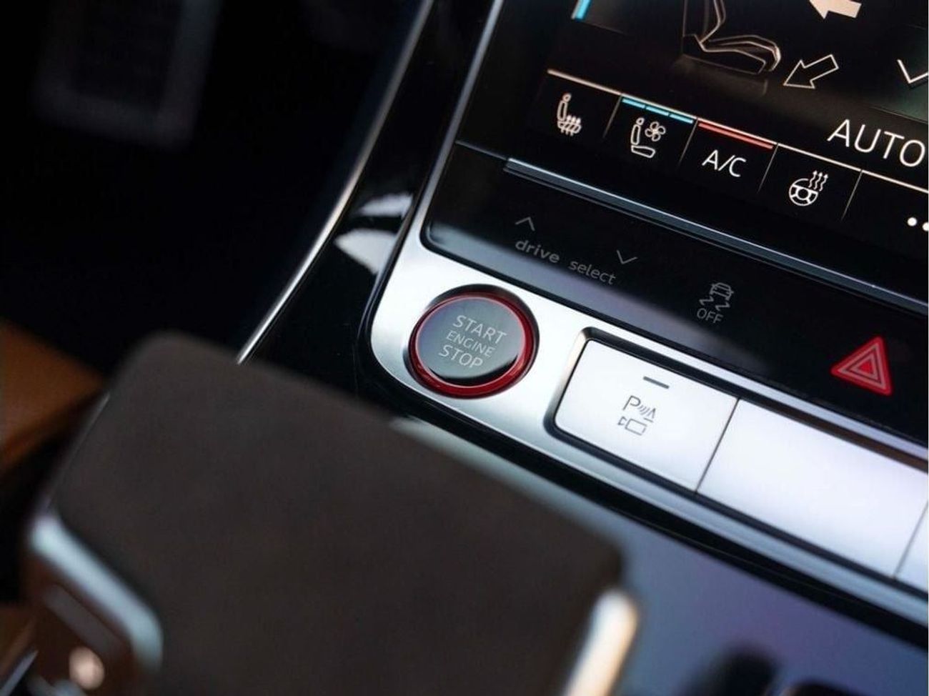 Audi RS Q8 TFSI quattro 4.0L