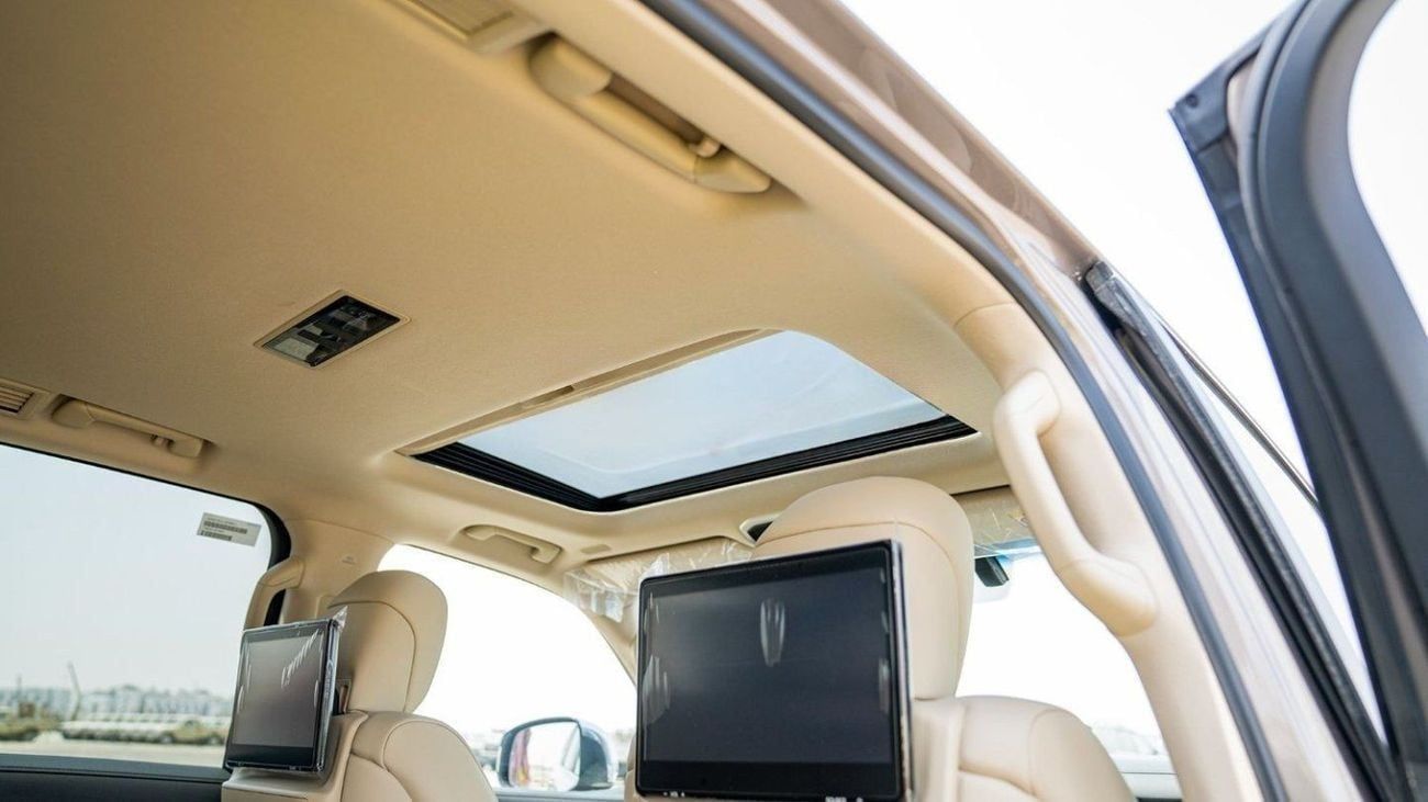 Toyota Land Cruiser VXR Petrol Full Option 2025
