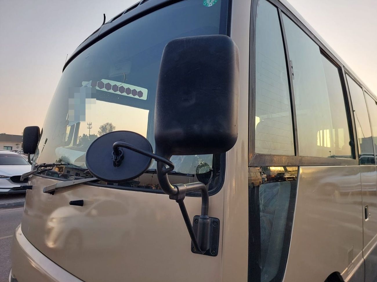 Nissan Civilian NISSAN CIVILIAN BUS RHD 1999 MODEL 4.1 L DIESEL  AUTOMATIC(PM00617)