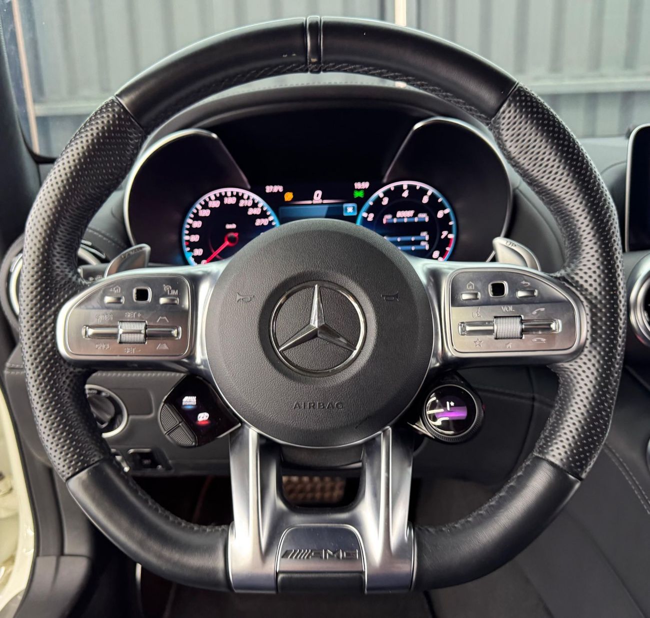 مرسيدس بنز AMG GT