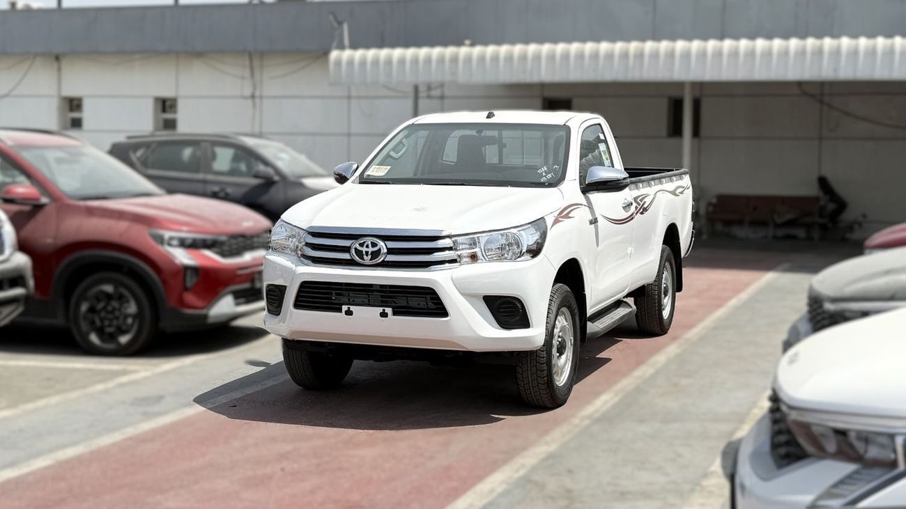 تويوتا هيلوكس GL Toyota Hilux 2.7L Petrol MT SC 4x4 2025YM