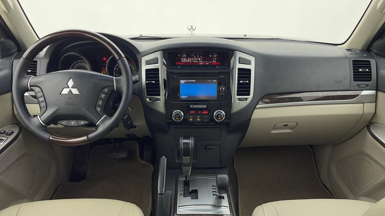 Mitsubishi Pajero GLS Highline 3.8L (274 HP) 2017 GLS HIGHLINE | AED 1228/Month | 0 DP | 30 Day Return | Warranty | Se