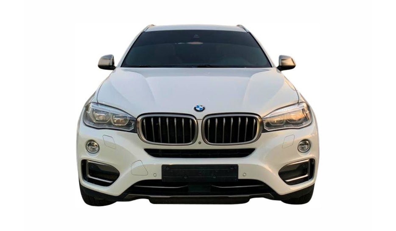 BMW X6 XDrive50i 4.4L 2015 Model with GCC Specs