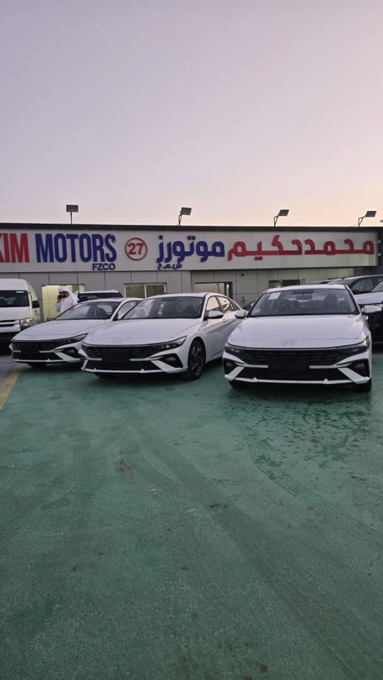 Hyundai Elantra HYUNDAI ELENTRA 1.5L FULL OPTION