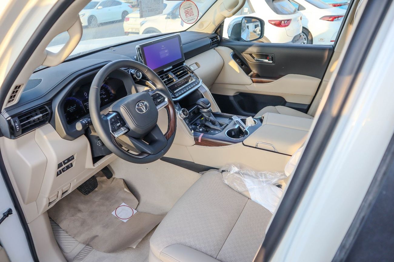 Toyota Land Cruiser 2025 Toyota Land Cruiser VXR 3.5L Twin-Turbo V6 (VJA300) - Full Option Spec Sheet