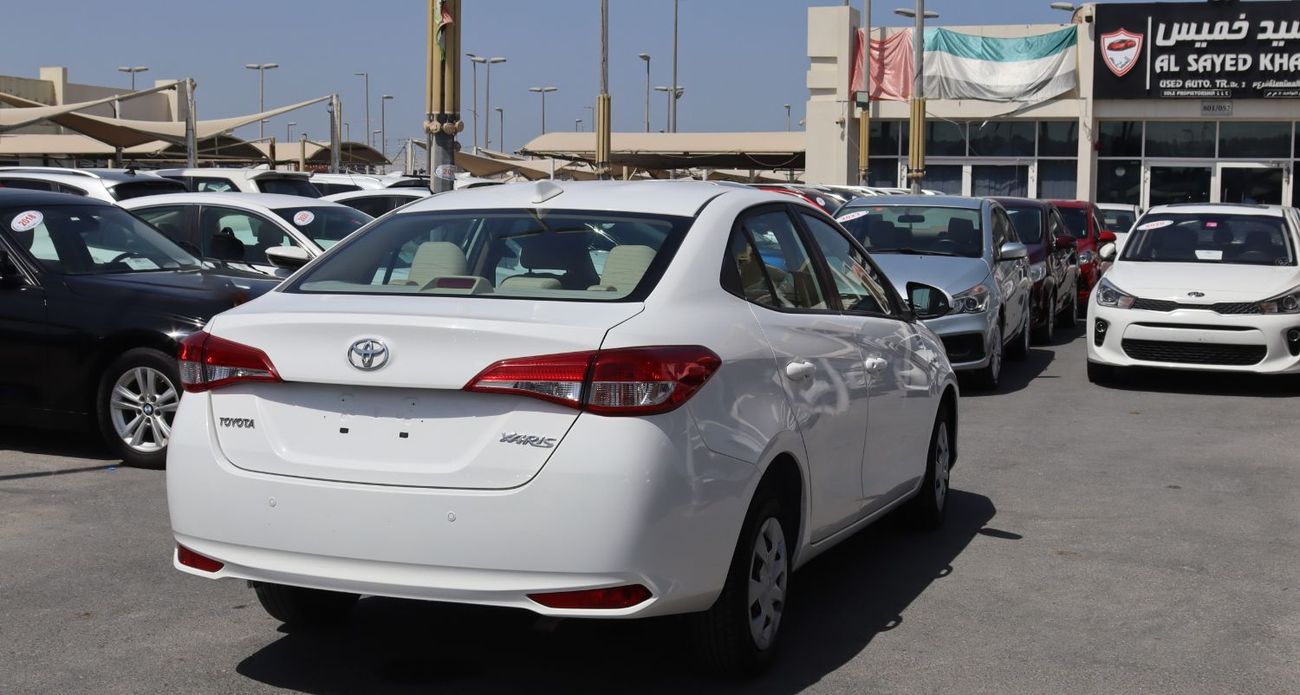 تويوتا يارس تويوتا يارس 2021 خليجي بحالة ممتازة 85000 كم محرك 1.5 لتر السعر 35000 درهم